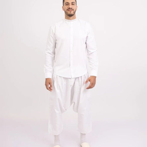 السروال القندرسي والقميص المغربي